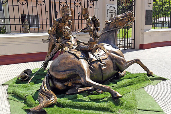 Muere, pero vivirá siempre